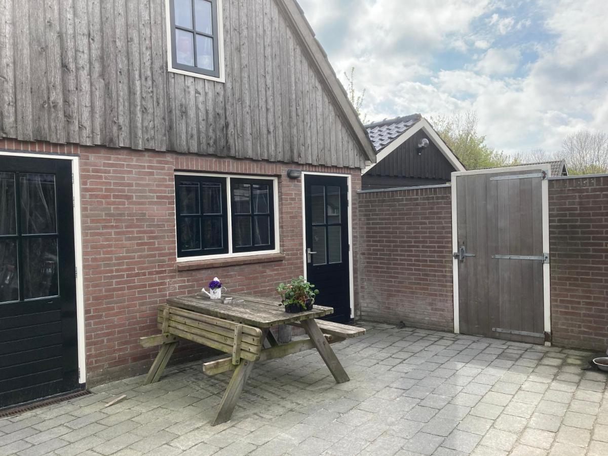 Vakantiehuis 'T Laaisterplakky Zonder Drempels Oude Bildtzijl Eksteriør bilde
